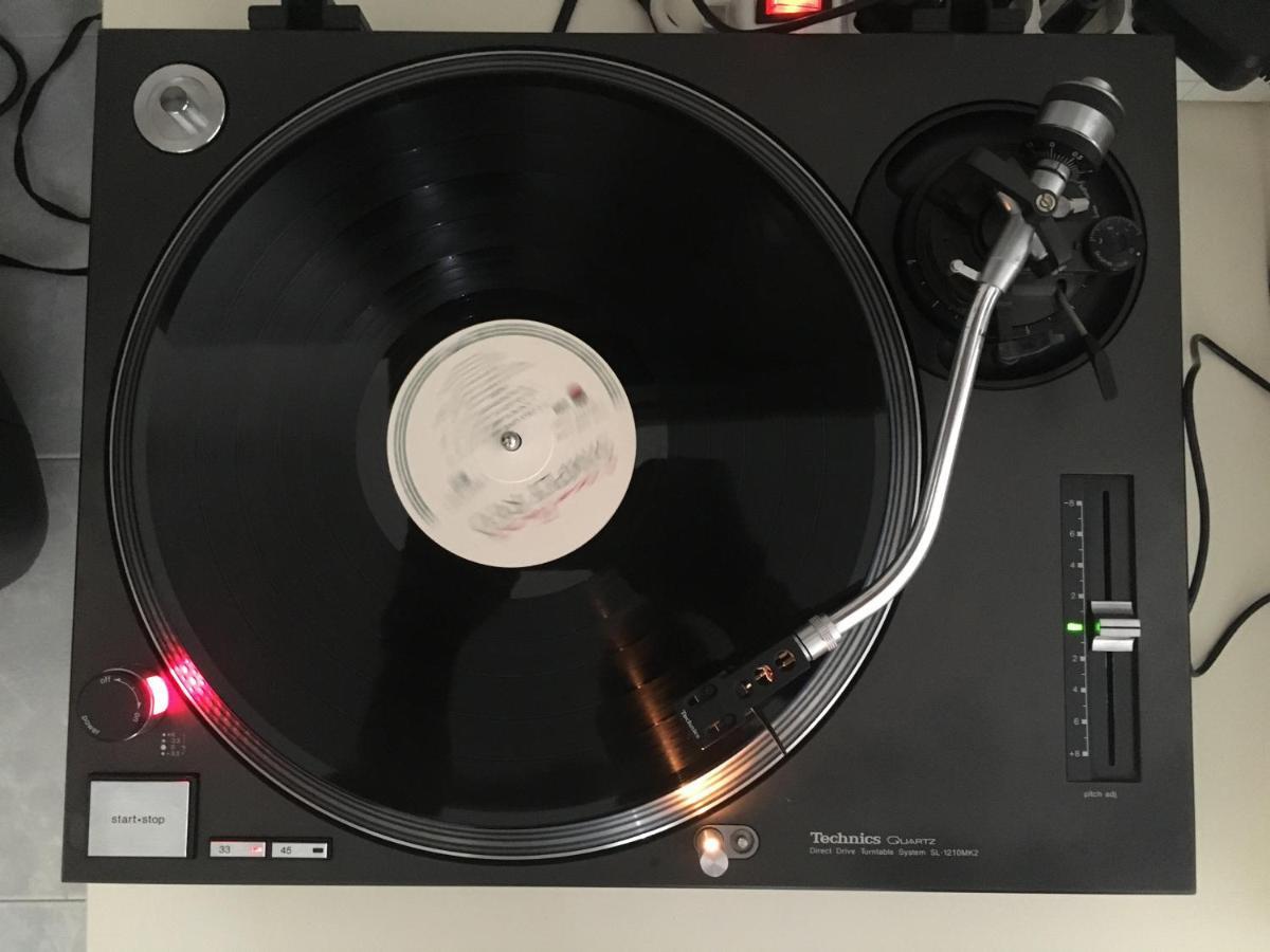 شقة Vinile كالياري المظهر الخارجي الصورة